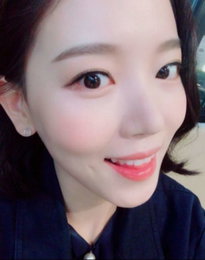 강한나, 왕대륙과 세번째 열애설 후 첫 셀카 근황