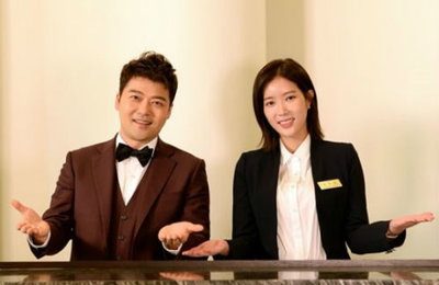 '로맨스패키지’ MC 전현무, 사랑꾼 면모 폭발…“로맨스=ing”