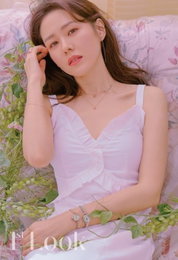 손예진, 봄 햇살 속 '예쁜 누나' …"사랑스러워"