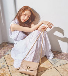 박민영의 청아한 여름 여신 변신, '신비로운 매력'