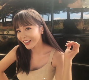 홍진영, 역시 행사의 여왕…"머드축제 가즈아"