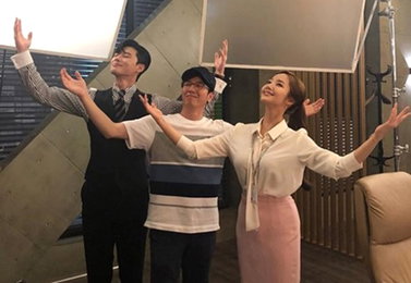 박서준, 유쾌하게 또는 장난스럽게