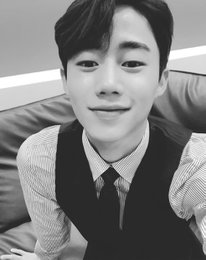 박지빈, 갈수록 잘 생겨져...훈훈 외모 뽐내