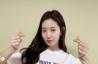 박신혜, 매일매일 빛나는 꽃미모