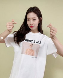 박신혜, 매일매일 빛나는 꽃미모