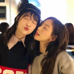 설리, 태연 향한 애정 과시 "스릉한다 김태연"