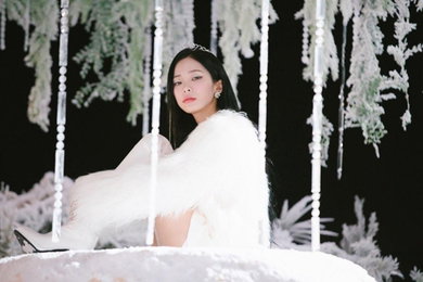 헤이즈, 9개월 만의 신곡 '첫눈에'로 컴백