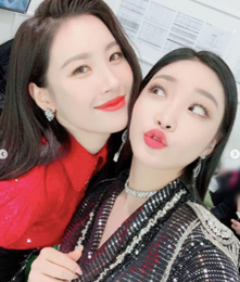 청하X선미, 세상 다정한 투샷..예쁜애 옆 예쁜애