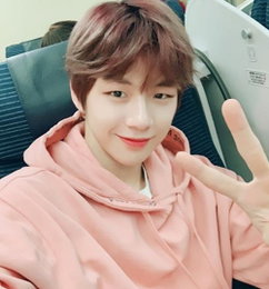 강다니엘, 인스타그램 개설 11시간만에 팔로워 100만