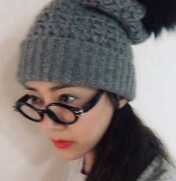 이본, 중년의 나이에도 예쁘다..환상의 동안미모