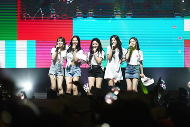 레드벨벳, 첫 북미투어 성공적…"환영받아 꿈만 같아요"