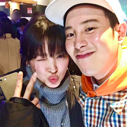 아름답다고 노래 불렀던 송혜교와 셀카...“소원 이룬 피오”