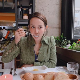 조여정, 식당에서 만나면 이런 느낌..무보정에도 청순