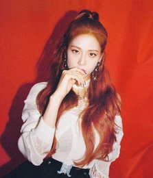 블랙핑크 지수, '러블리'에서 성숙한 여인 변신 '강렬한 포스'