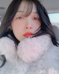 설리, 꽃샘추위에 발그레...'요정美'