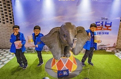 송일국 아들 삼둥이, 훌쩍 자란 어린이들…"보기만 해도 듬직"