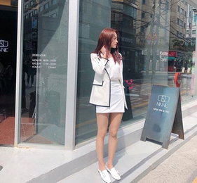 경리, 올화이트룩이 이리도 섹시할 수가… 늘씬+탄탄 몸매 자랑