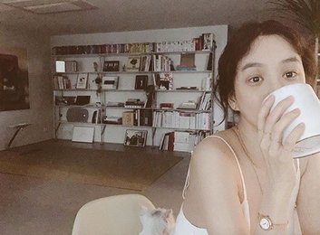 정려원, 수수해도 예쁨 최고조…"엄마가 찍어준 사진"