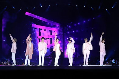 방탄소년단, 美 스타디움투어 32만 관객 동원
