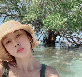 한혜진, 완벽 비키니 몸매에 관심 쏟아지는 이유…"노력의 결과"