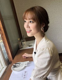 허영지, 맛집에서도 '리즈'…"춤추게 한다"