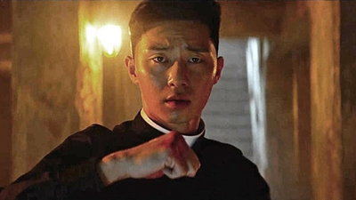 새로운 시도 통할까…한국형 오컬트 히어로물 '사자'