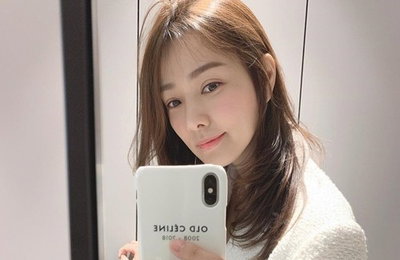 '권상우♥' 손태영, 외출 전 거울셀카…미코다운 화사한 미모