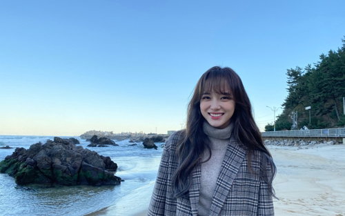 세정, 신곡 '터널' 발매…3년만 솔로 컴백
