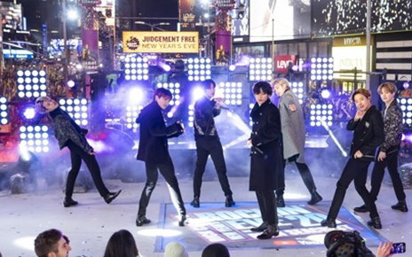 방탄소년단, CNN 선정 "2010년대를 변화시킨 아티스트"