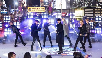 방탄소년단, CNN 선정 "2010년대를 변화시킨 아티스트"