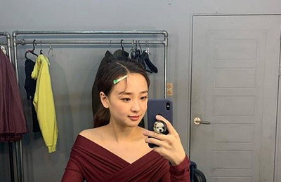 손연재, 과감하게 드러낸 어깨 라인 '고혹미 뚝뚝'