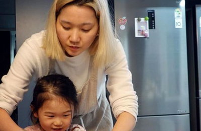 장윤주, 딸 리사와 함께...집에서도 재미있게 '훈훈'