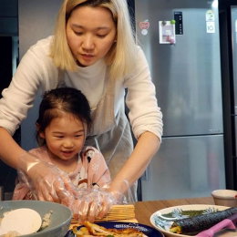 장윤주, 딸 리사와 함께...집에서도 재미있게 '훈훈'