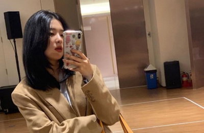레드벨벳 슬기, 시크한 매력 뽐내 '눈길'