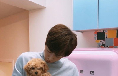 이상엽, 강아지와 함께 귀여운 케미 자랑