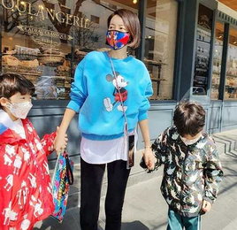 황혜영, 마스크는 필수…“그리운 일상”