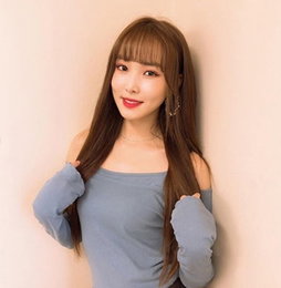 여자친구 유주, 섹시 어깨라인 노출…예쁨가득 일상