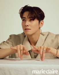 차은우, 소년미+강렬 눈빛…매력 발산