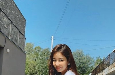 기은세, 출근룩 정보 공개 "홈데렐라 출근 샷"