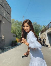 기은세, 출근룩 정보 공개 "홈데렐라 출근 샷"