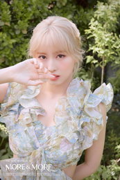 트와이스 모모, 매혹적인 미모 자랑