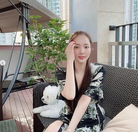 박민영, 반묶음 머리로 완성한 청순 미모 뽐내...'눈길'