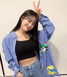 구구단 세정, 심쿵 부르는 아이콘택트…미모 자랑