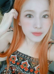트와이스 사나, 눈부신 요정 미모 뽐내...