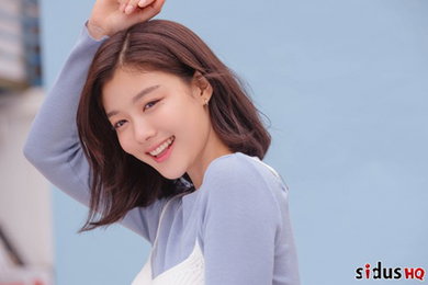 김유정, 무더위 잊게 만드는 빛나는 비주얼 과시