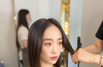 '카라 출신' 니콜, 여전히 빛나는 미모 뽐내...
