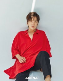 장근석, 2년만에 커버 화보 장식 '눈길'