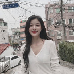 김유정, 꽃다운 22살 청순미 폭발...'눈길'