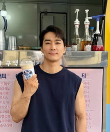 송승헌, 이병헌 커피차 선물에 '으쓱'..."행님! 감사!"