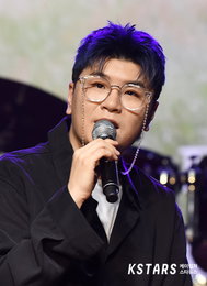 [포토] 솔로 가수 신용재 "소집해제 후 새로운 시작..공백기 동안 노래하고 싶었다"